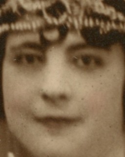 Image 990_compress:face1