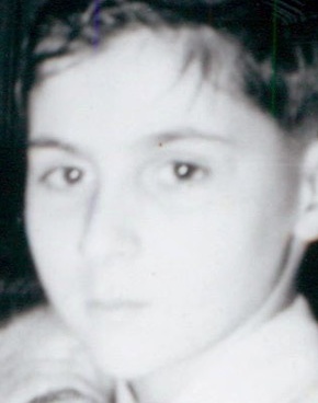 Unidentified Person 82863702