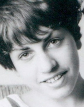 Unidentified Person 82863666