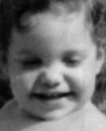 Debbie Fox Schapiro face 4