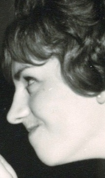 Unidentified Person 82863751