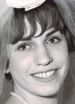 Unidentified Person 82863849