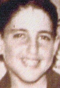 Unidentified Person 82863534