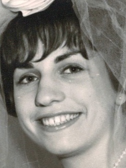 Unidentified Person 82863571