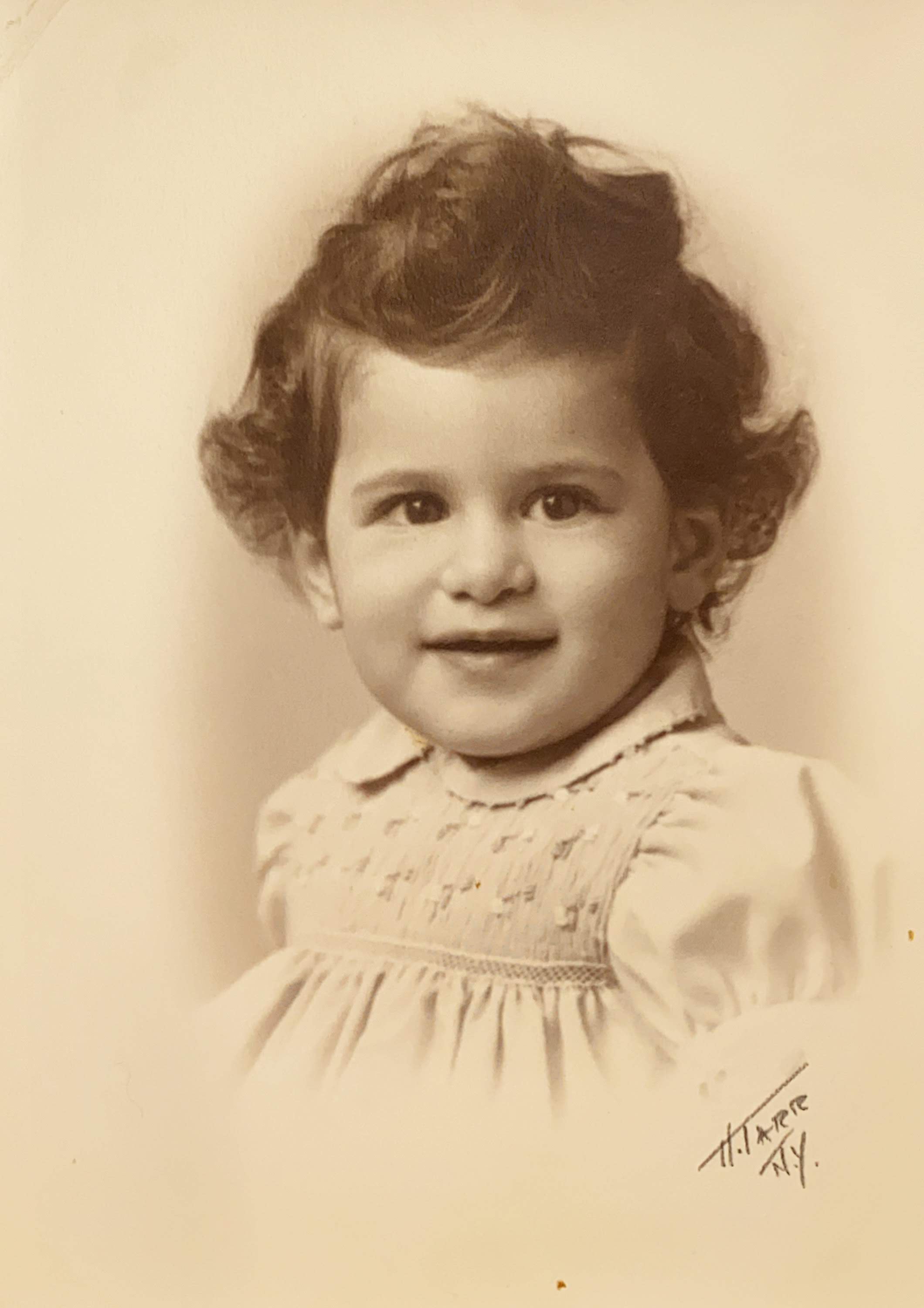 Archive photo 596770996.415863.jpg